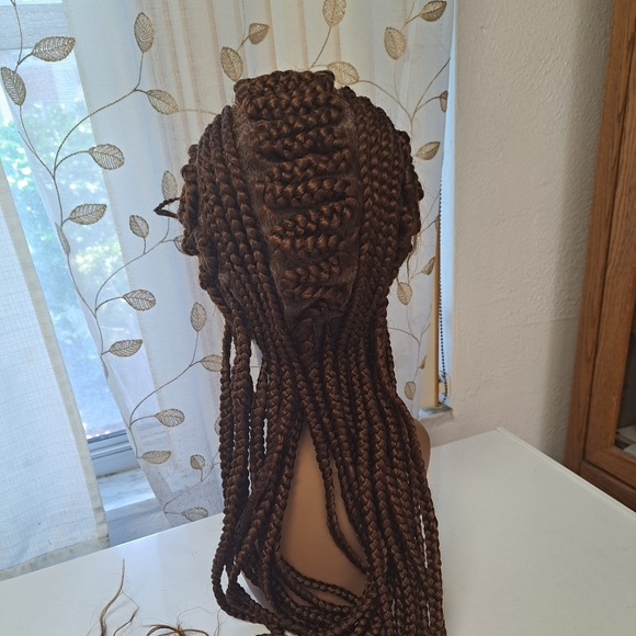 Braided wig - Picture 1 of 6